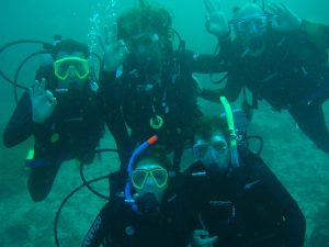 Scuba Oman|Muscat Diving|Scuba Diving oman Private Under Water Guide PB191466 300x225